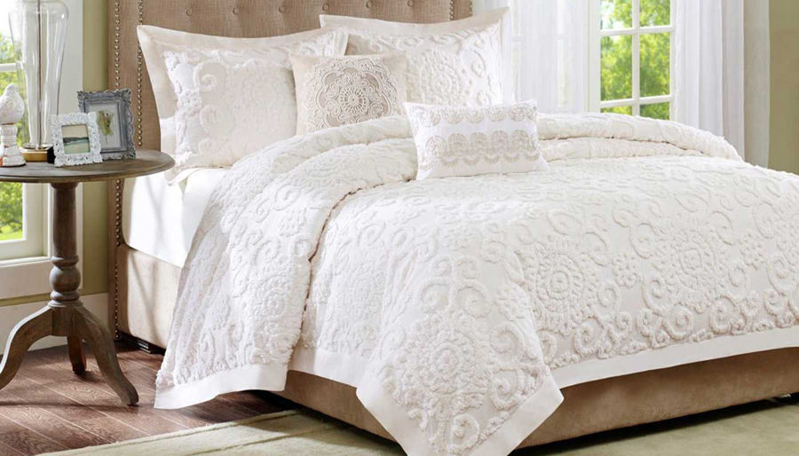 Picture of Suzanna King Comforter Set