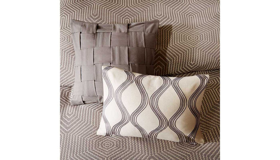Picture of Shades of Grey King Comforter Set