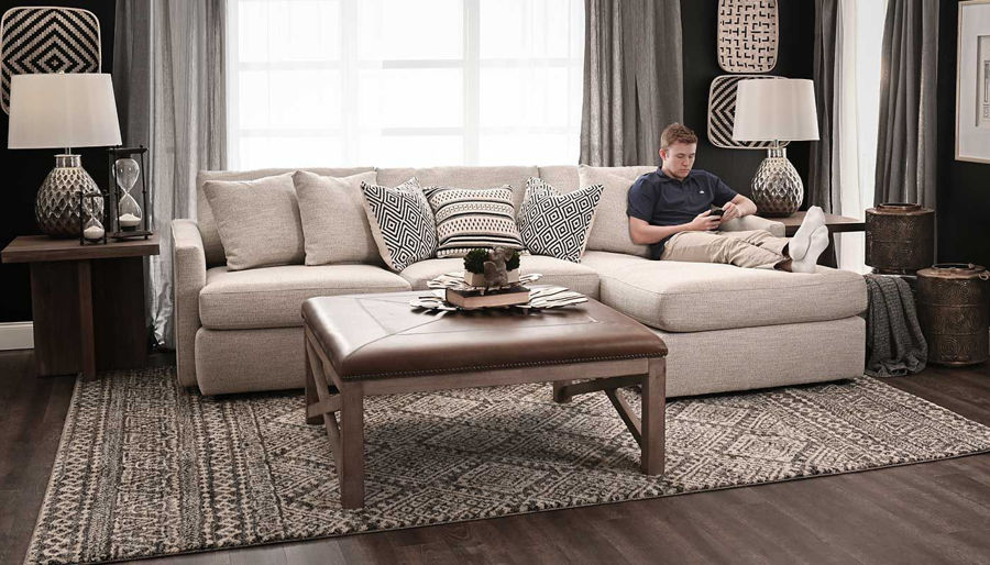 Picture of Bishop Sectional with Right Arm Facing Chaise