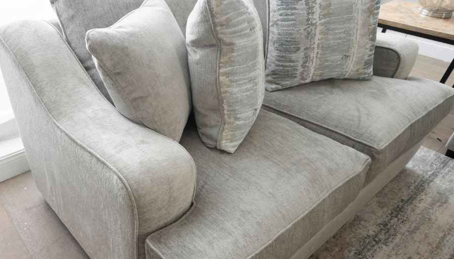 Imagen de Spartan Taupe Sofa, Loveseat & Chair