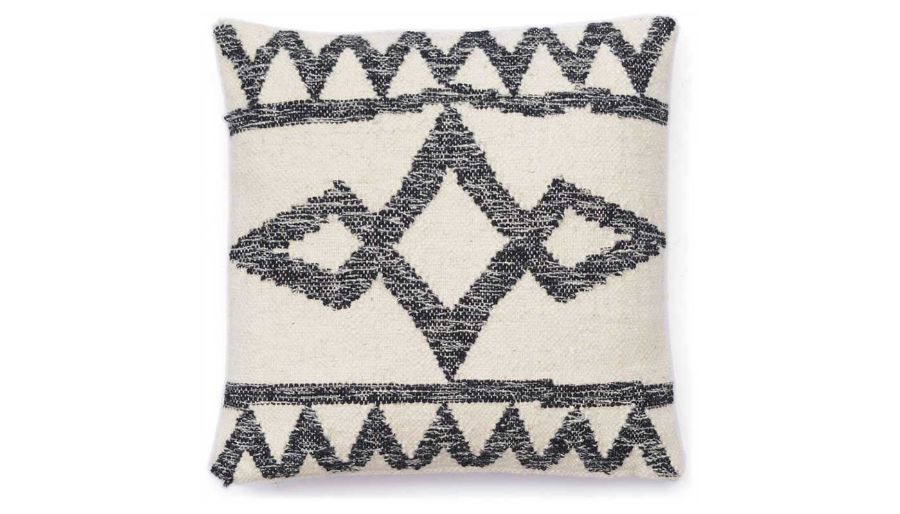 Picture of ARAM CRM BLK PILLOW