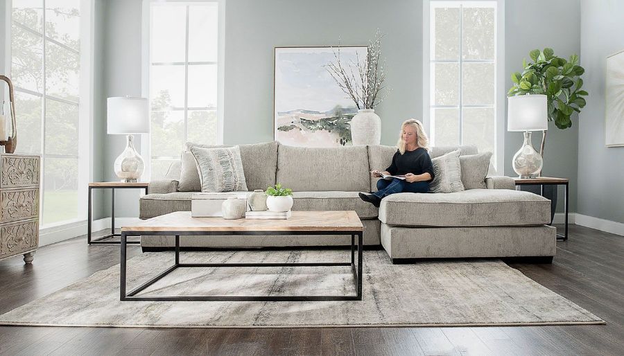 Imagen de Spartan Taupe Sectional with Right Arm Facing Chaise