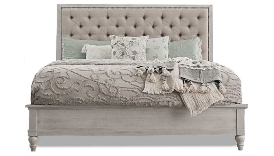 Picture of Highlander Queen Bed, Dresser, Mirror & 2 Nightstands