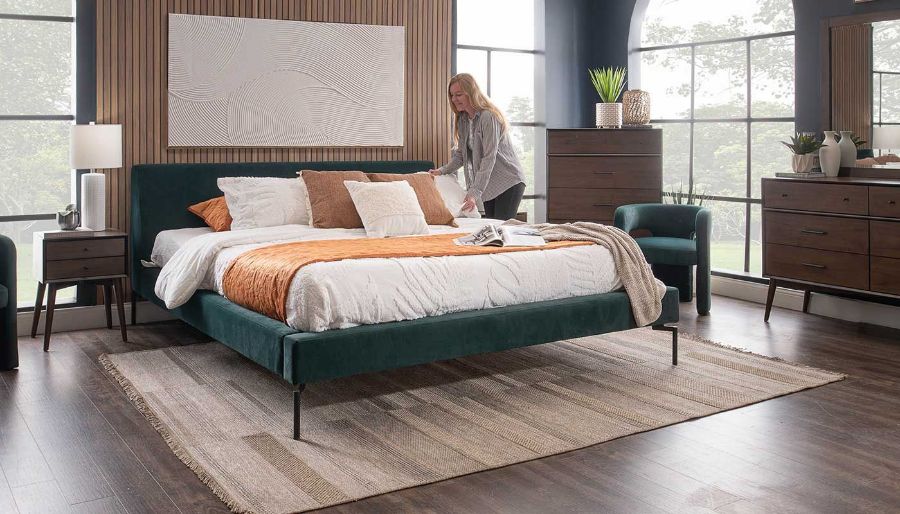 Picture of Andes Verde King Bed, Dresser & Mirror