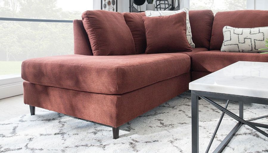 Imagen de Arlington II Red Sectional with Left Arm Facing Chaise